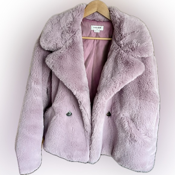 Noize faux fur lilac coat - Picture 3 of 10